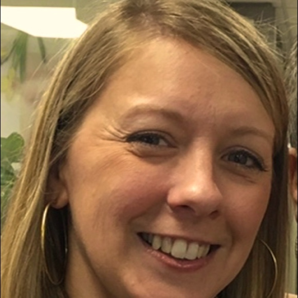Meet your Posher, Tiffany